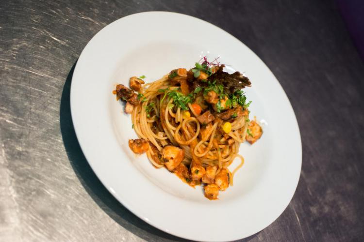 Pasta con Ragu de Pulpo